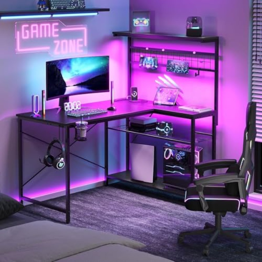 Desk Setup Black And Wood - 42 L Gaming Desk with Power
