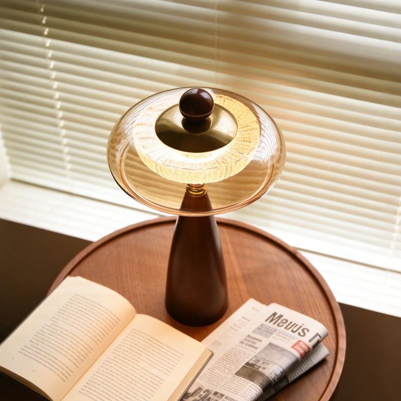 Mid Century American Vintage S - огляд і ціна Desk Setup Vintage