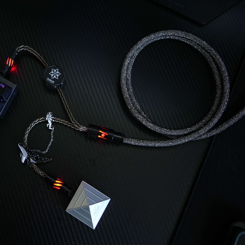 Huahuo Pro 8K Magnetic Axis Ke - огляд і ціна Desk Setup Keyboard